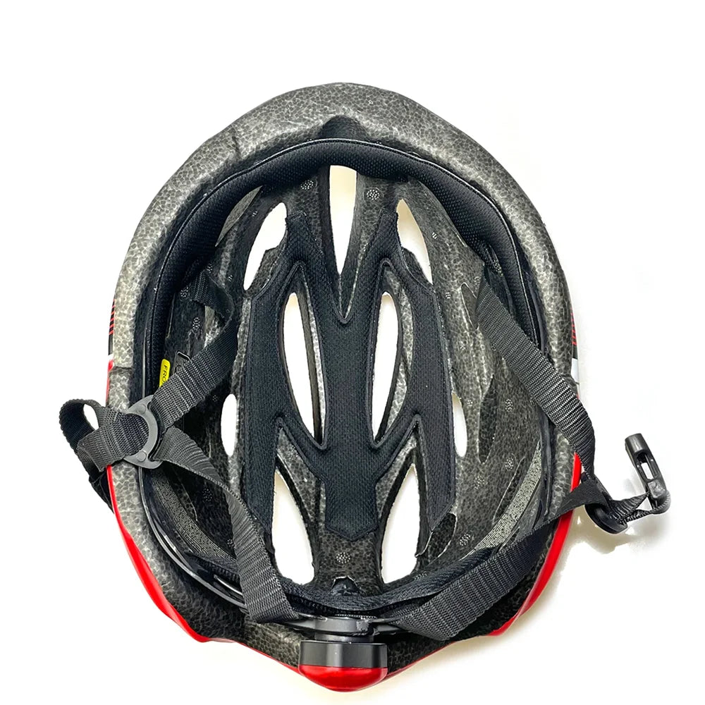 Casque de Vélo avec Visière Amovible et LED Intégrée – CycloGuard™ - cyclonix.fr